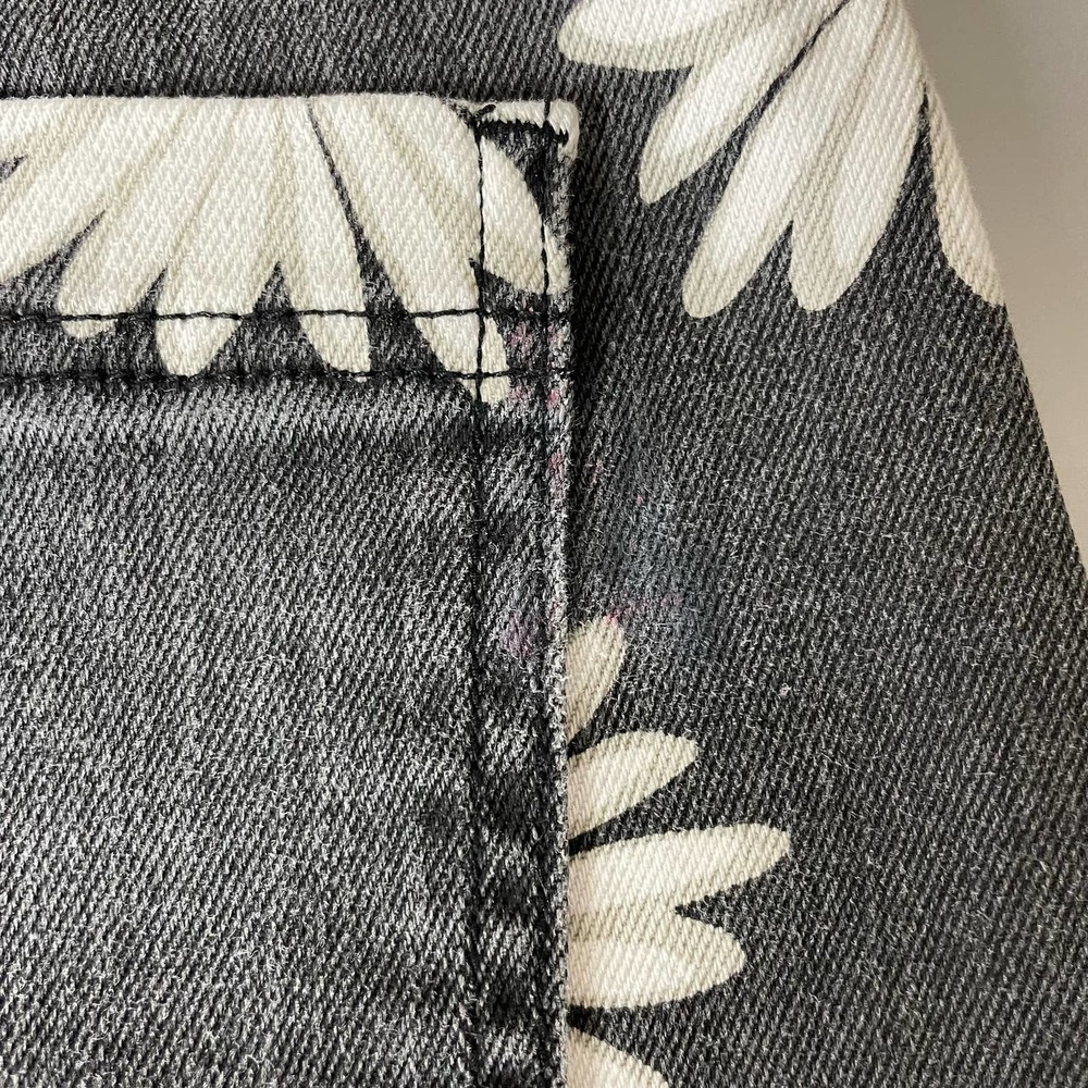 Show Me Your Mumu Black Daisy Print Rex Denim Mini Skirt Small - Picture 6 of 6